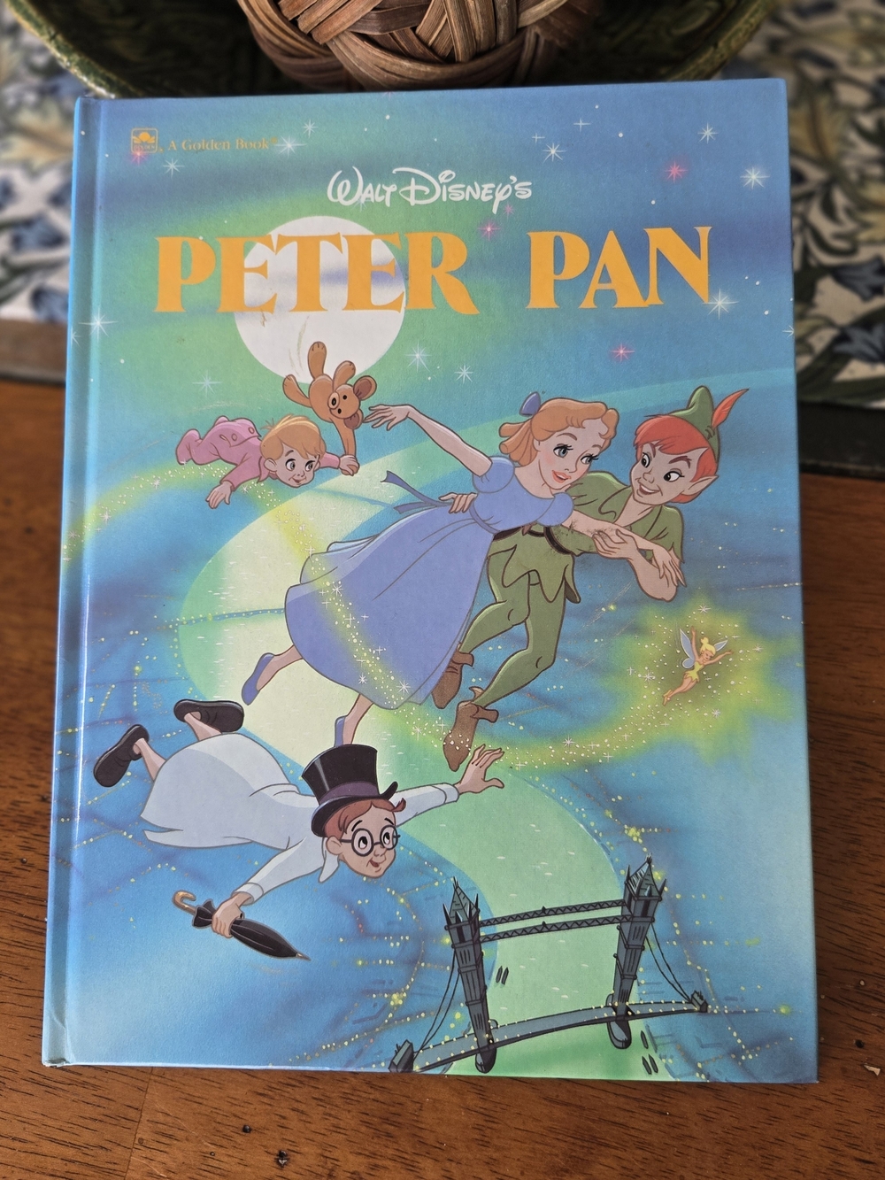 Vintage 1987 Walt Disney's Peter Pan Big Golden Book Hardcover